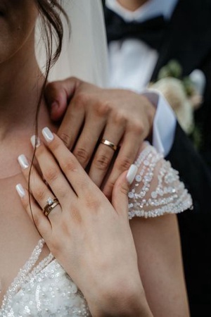 He Knows But Too Late (Bianca and Blair)